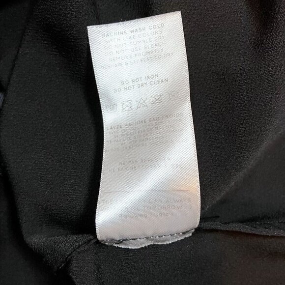 Glowe Black Ruffled Maternity Tank Size L - Picture 6 of 7